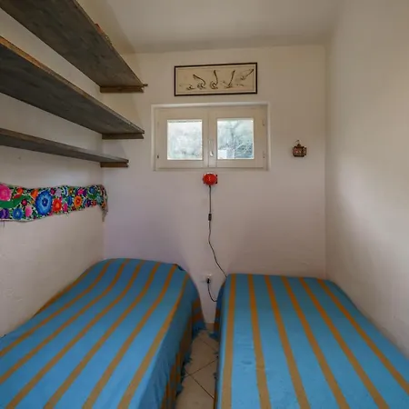 - Goelba SantʼAndrea